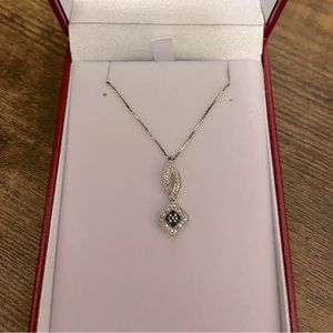 Pendant Necklace